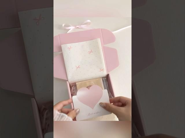 Gift box customization #unboxing #packagingbox #giftwrapping #packingorders #giftbox #box #pink