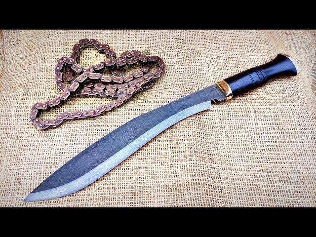 Making wootz steel out of a car chain. Making a Nepalese KUKRI Knife