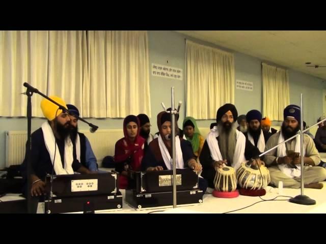 Bibi Jasleen Kaur Denmark Smagam 2014 Friday Eve 3 | Shabad Gurbani Keertan