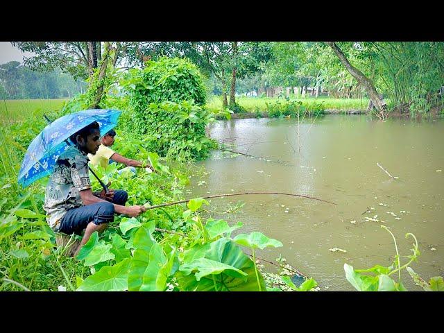 Best Fishing Video || village two boy fishing with hook in rainy day the beautiful village canal