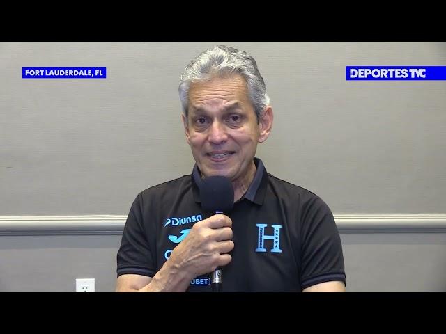 Reinaldo Rueda explica la importancia de tener una nómina con jugadores de la Liga Nacional