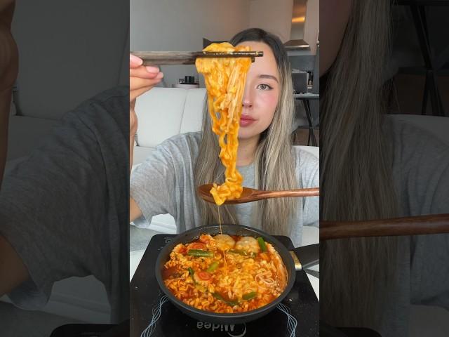 Buldak Spicy Cheesy Stew Noodles #food #mukbang