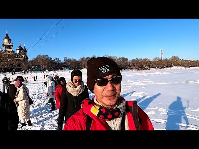 Harbin 哈尔滨 Vacation December 2019 :Cross by Cable Car and Returned by Walking on The Frozen Songhua