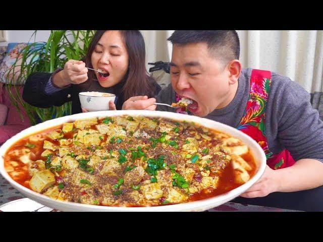 Dạ dày nhất từ trước đến nay, Ăn Mapo Tofu, gạo dầu, hương, và chân Foot!