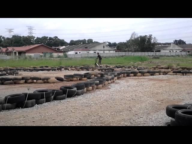 Dirt Scooter 110cc at PD Buggy Trek