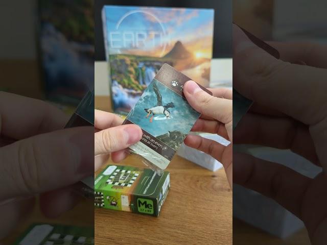 Earth board game unboxing