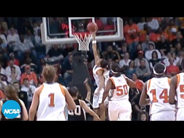 Candace Parker becomes 1st woman to dunk in NCAA tournament history