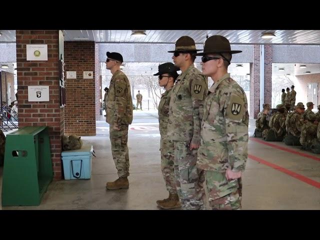 U.S ARMY BASIC TRAINING PICK UP (OLD WAYS)