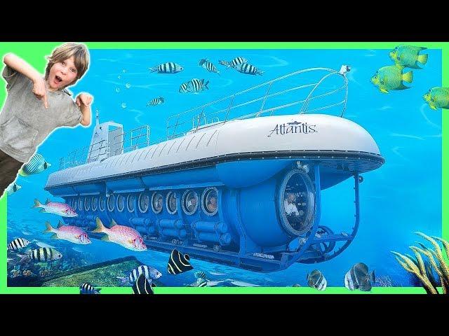 Axel Dives DEEP in the SEA on a SUBMARiNE with Atlantis Maui