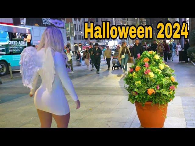 BUSHMAN PRANK: SCARING PEOPLE ON HALLOWEEN 2024 !!