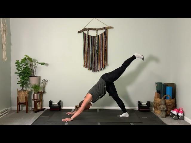 40 Minute - Stretchy Feel Good Yoga Flow