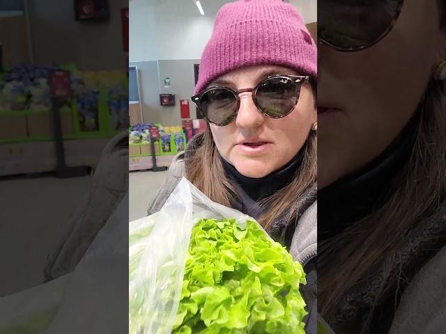 Самый целеустремленный человек - это тот, который мечтает без особых трудностей сходить в туалет.