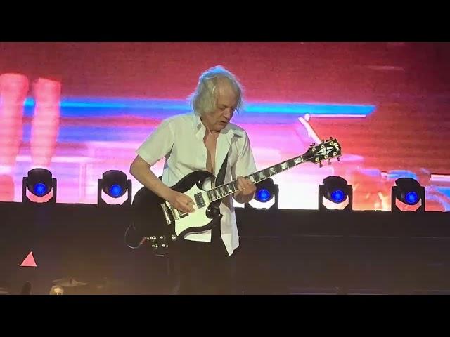 AC/DC "Let There Be Rock" LIVE 4K in the Pit Powertrip Festival 2023 | Angus Young's Guitar Solo! 