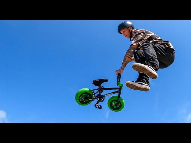 MINI BMX = MAX FUN - PRO - ATOMIC X