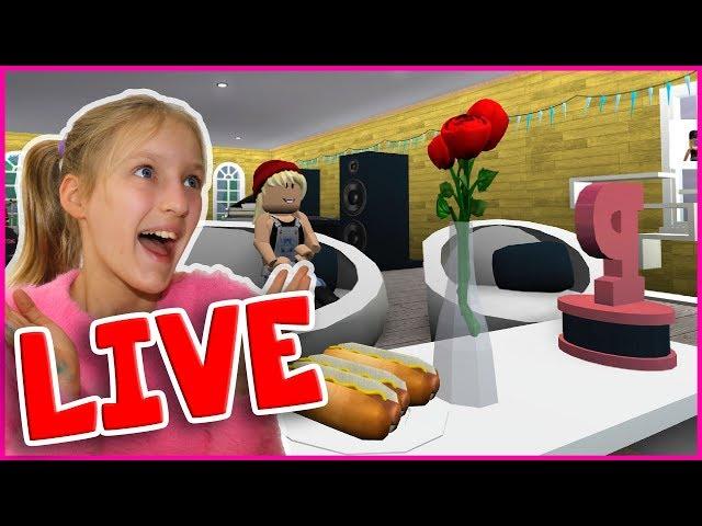 Bloxburg Live Stream!