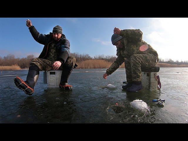 Рыбалка в январе с ночевкой в палатке