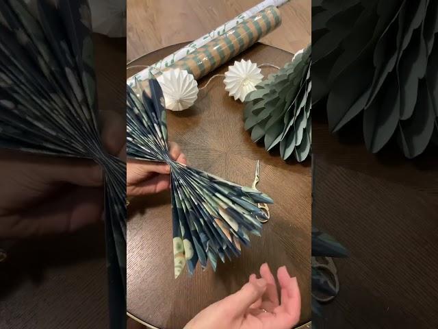 Новогодний декор своими руками I Звезда из бумаги  #diy #декорнановыйгод #игрушкинаёлку
