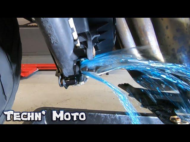 BMW K1600 GTL Radiator Coolant System Flush and Refill | Techn' Moto