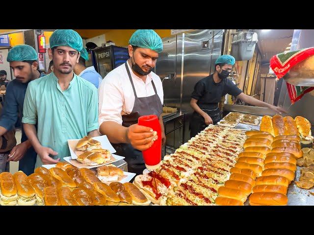 People Are Crazy!  Super Fast Burger Making at 10 PM in Karachi | Pakistani Street Food - Cooking!