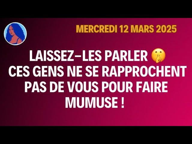 LAISSEZ-LES PARLER  CES GENS NE SE RAPPROCHENT PAS DE VOUS POUR FAIRE MUMUSE !