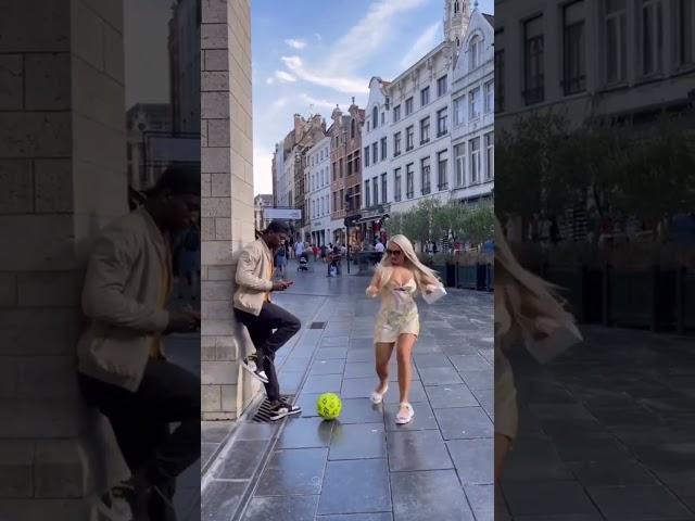 Cualquiera resbala y cae!