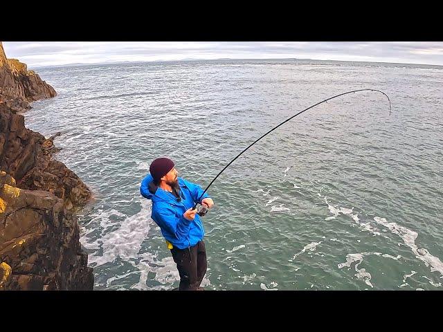 Not the Species I Expected to Catch Using This Fresh Water Technique | Lure FIshing UK