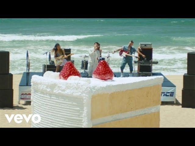 DNCE - Cake By The Ocean