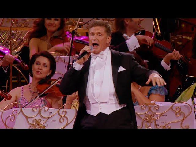 David Hasselhoff singing Paloma Blanca – André Rieu