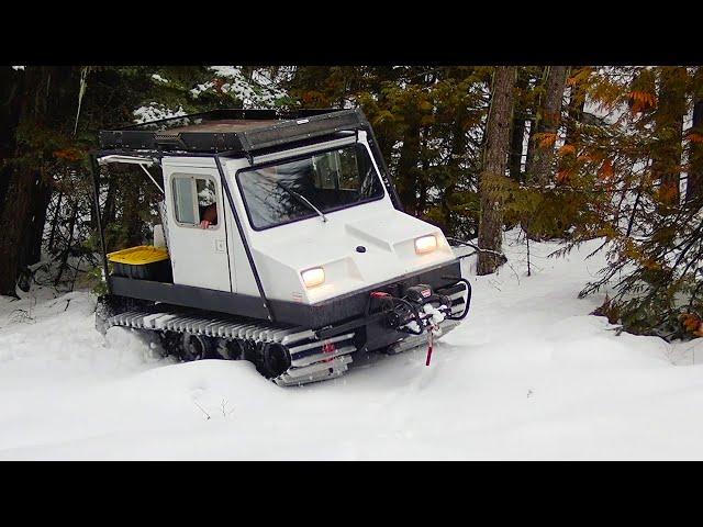 Bombi Snowcat