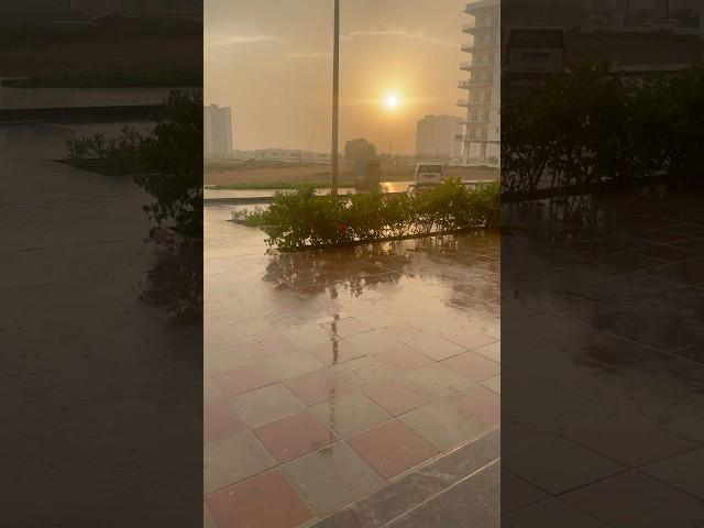 Rain in Dubai #uae #rain #shortsfeed #youtubeshorts