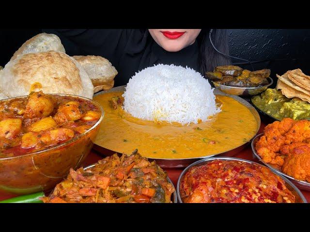 ASMR EATING PURI,ALOO SABJI,DAL CHAWAL,ALOO BHARTA,BAINGAN FRY,MIXED VEG FRY,PALAK PANEER,PAPAD