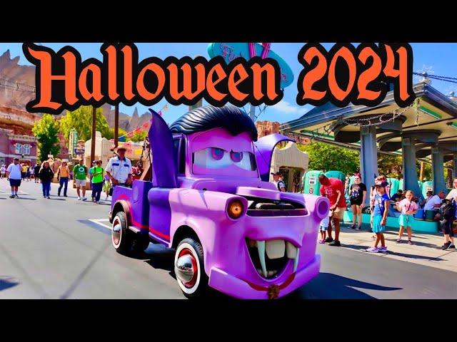 Halloween Disneyland California Adventure, Cars Land, Radiator Springs, Mater’s - August 2024