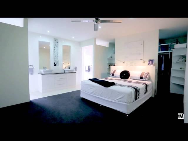 12 Rosabrook Crescent  - Ray White Surfers Paradise - QLD