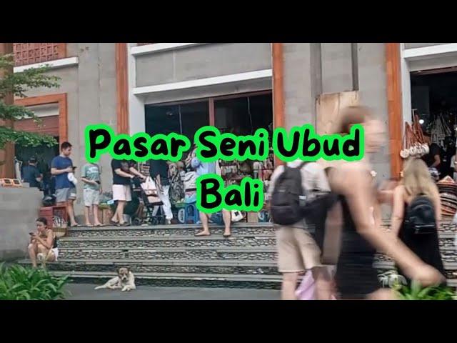 Pasar Seni Ubud menjelang akhir tahun #ubud #pasarseniubud #bali #shopping #wisata #murah