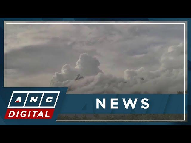 Kanlaon volcano spews ash anew on Christmas day | ANC