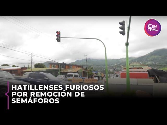 Hatillenses furiosos por remoción de semáforos