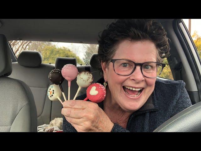 STARBUCKS 5 CAKE POPS! Review: Snowman, Chocolate, Birthday Cake, Cookies & Cream, Valentines