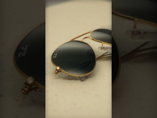 Some gifts are too good to wait for. #RayBan