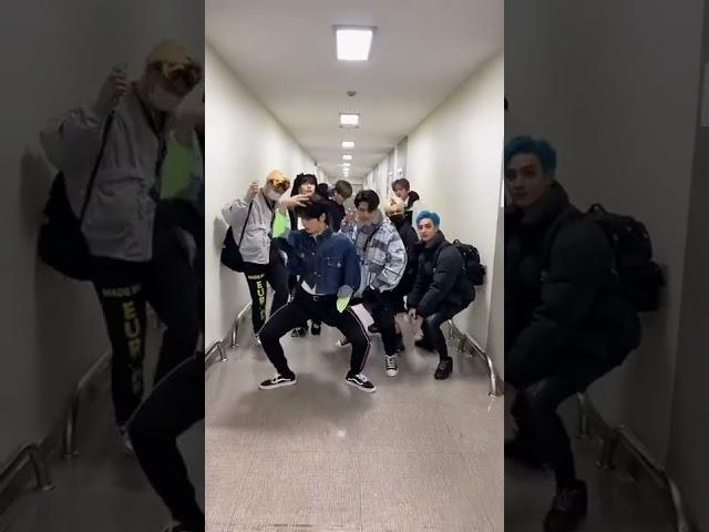 straykids 010422 tiktok update #shorts #kpop #skz #straykids