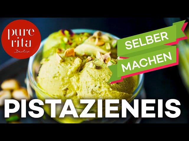 Cremiges Pistazieneis selber machen mit Eismaschine (Rezept)