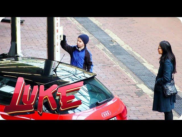 Children remotely controlled in the car workshop - LUKE! The week and me | SAT 1