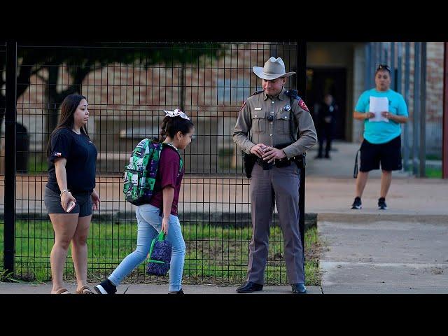 Uvalde students return to classroom for 1st time since massacre l ABC7