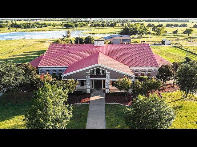 10,000 SQUARE FOOT TEXAS BARNDOMINIUM TOUR