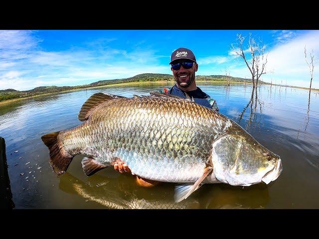 My biggest freshwater fish EVER Barramundi fishing