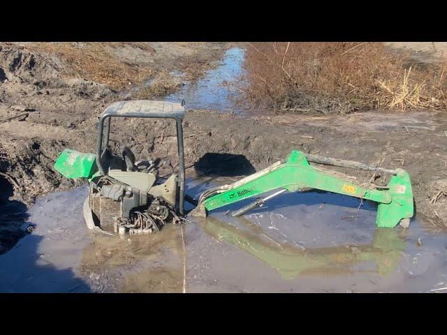 Sunken excavator