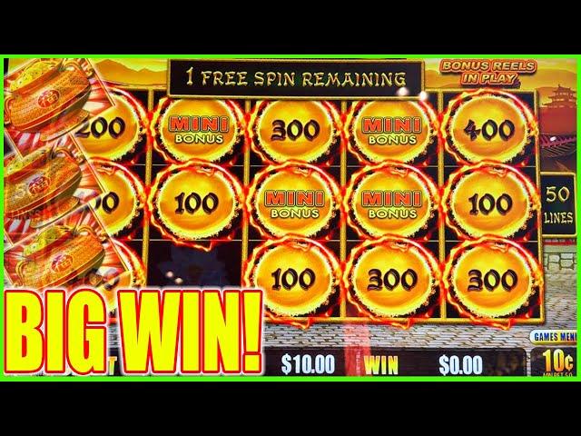 BIG WINS! I Got A Retrigger on Happy & Prosperous Dragon Link SLot