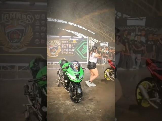 YANG LIAT BINTITAN  #shortsvideo #zx25r