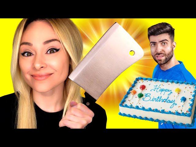 I Scared @SypherPK With My Hyperrealistic Cakes!