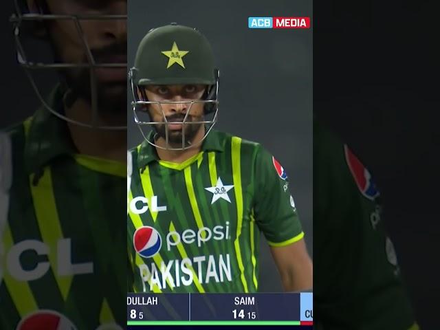 Abdullah Shafiq send one onto orbit, excellent shot