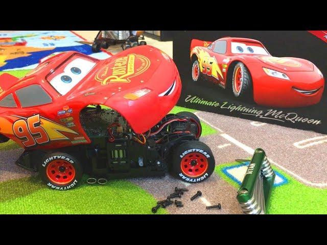 Cars 3 Toys - WHAT'S INSIDE $300 Sphero Ultimate Lightning McQueen? Cars 3 Road to the Races Part 2